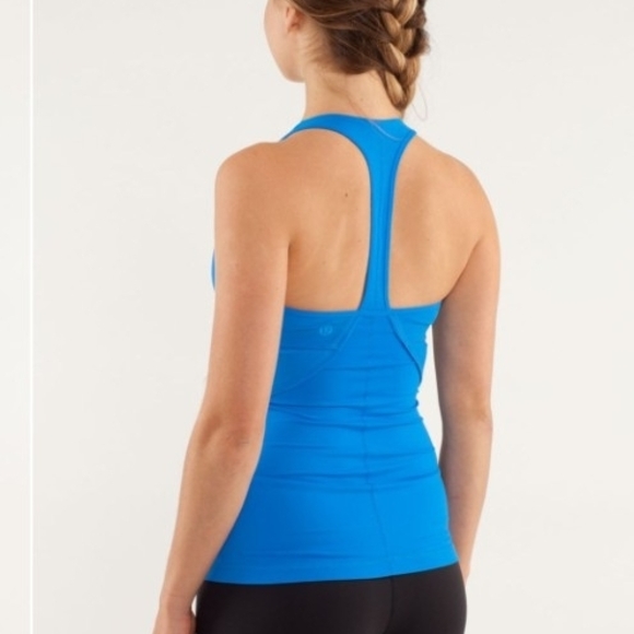 Lululemon Power Up Tank
Beaming Blue Size 8 - Picture 2 of 12
